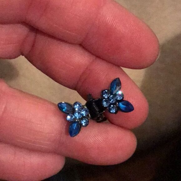Butterfly Hairpins   - Picture 12 of 14